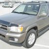 Nissan Pathfinder LE