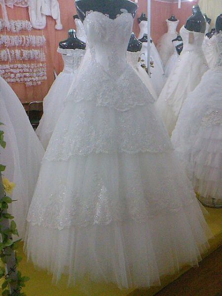 Платье в Аль-Фараби
