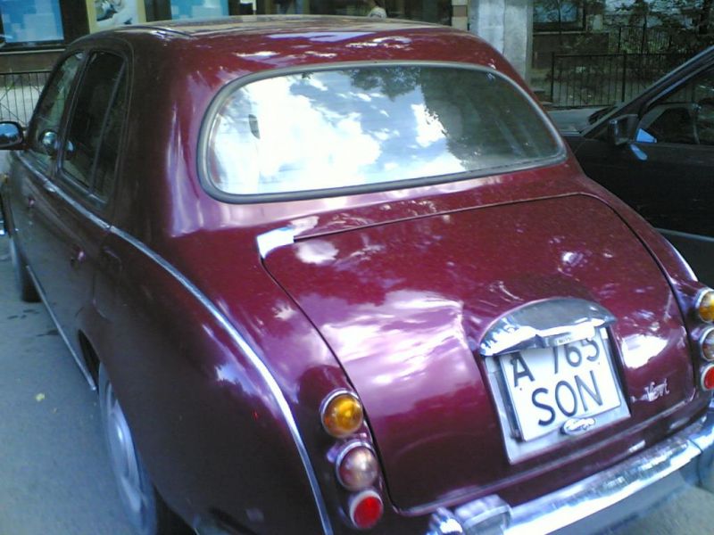 Mitsuoka