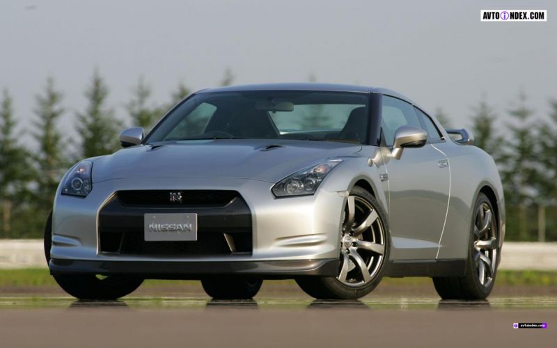 2009_GT-R_Nissan_42