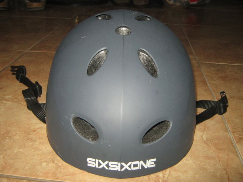 шлем1