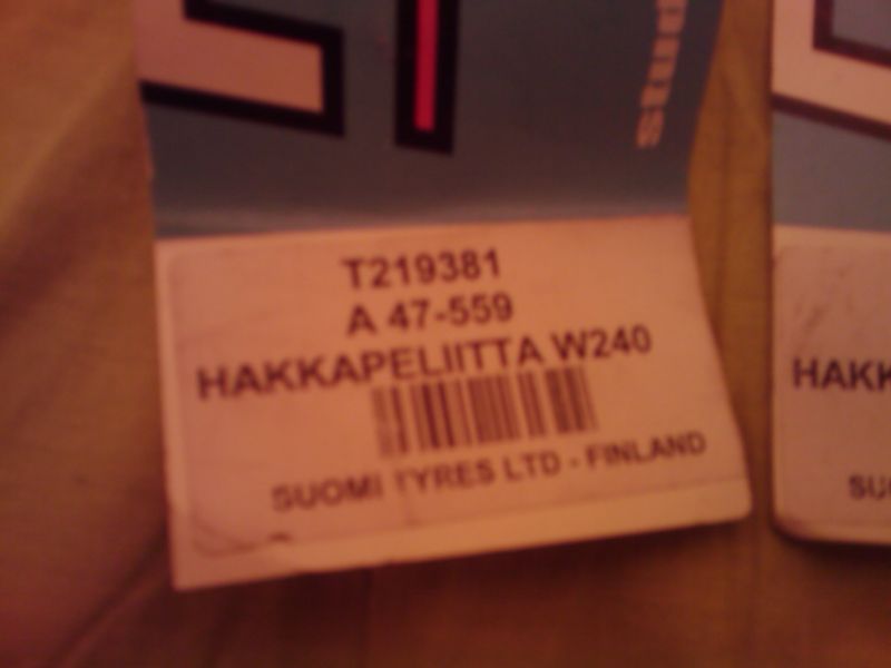 Hakkapeliitta W240 - label close-up