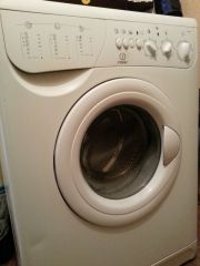 INDESIT W84TX 1999 год выпуска