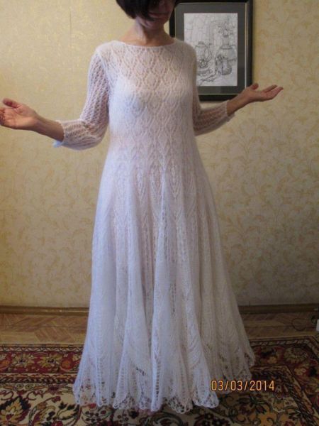 Платье вязаное мохеровое