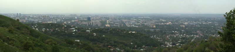 вид на Алматы (панорама)