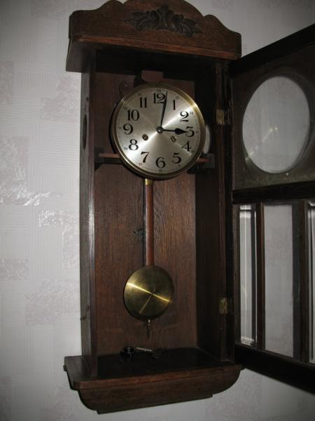 Немецкие старинные часы