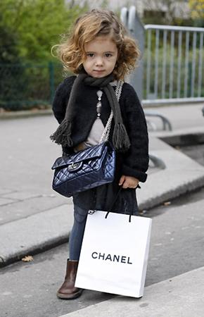chanel-2.55-bag-little-girl.jpg