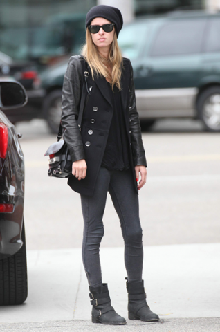 nicky-hilton-and-plush-denim-fleece-lined-leggings-gallery.png