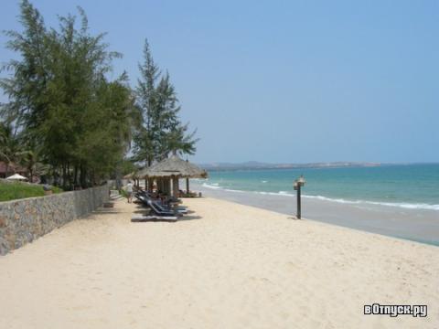 vn1999-hang-cot-beach_72dpi.jpg