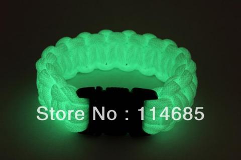 Glow-in-the-dark-Paracord-parachute-cord-Military-Survival-Bracelet.jpg