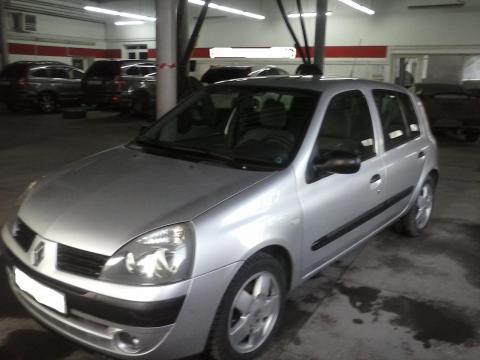 renault clio II.jpg