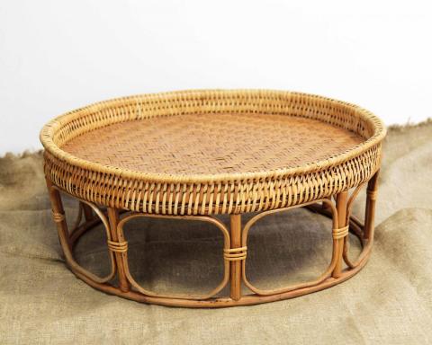 столик из бамбука.jpg