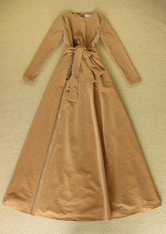 HIGH-QUALITY-New-2014-Winter-Long-Dress-Women-s-Long-Sleeve-Solid-Noble-Velvet-Maxi-Dress (3).jpg