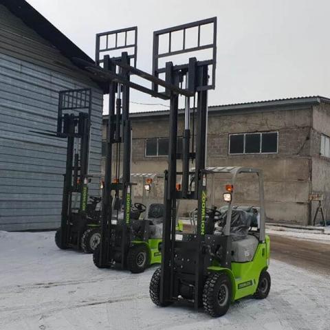 forklift,P20Zoomlion,P203.jpg.pagespeed.ce.VLGnRpfnBI.jpg