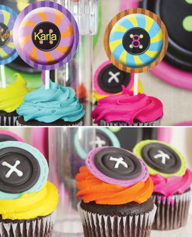 button-fondant-cupcake-toppers.jpg