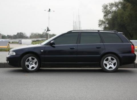 1320521885_275163163_2-AUDI-A4-AVANT-18T-150-HP-2001---.jpg