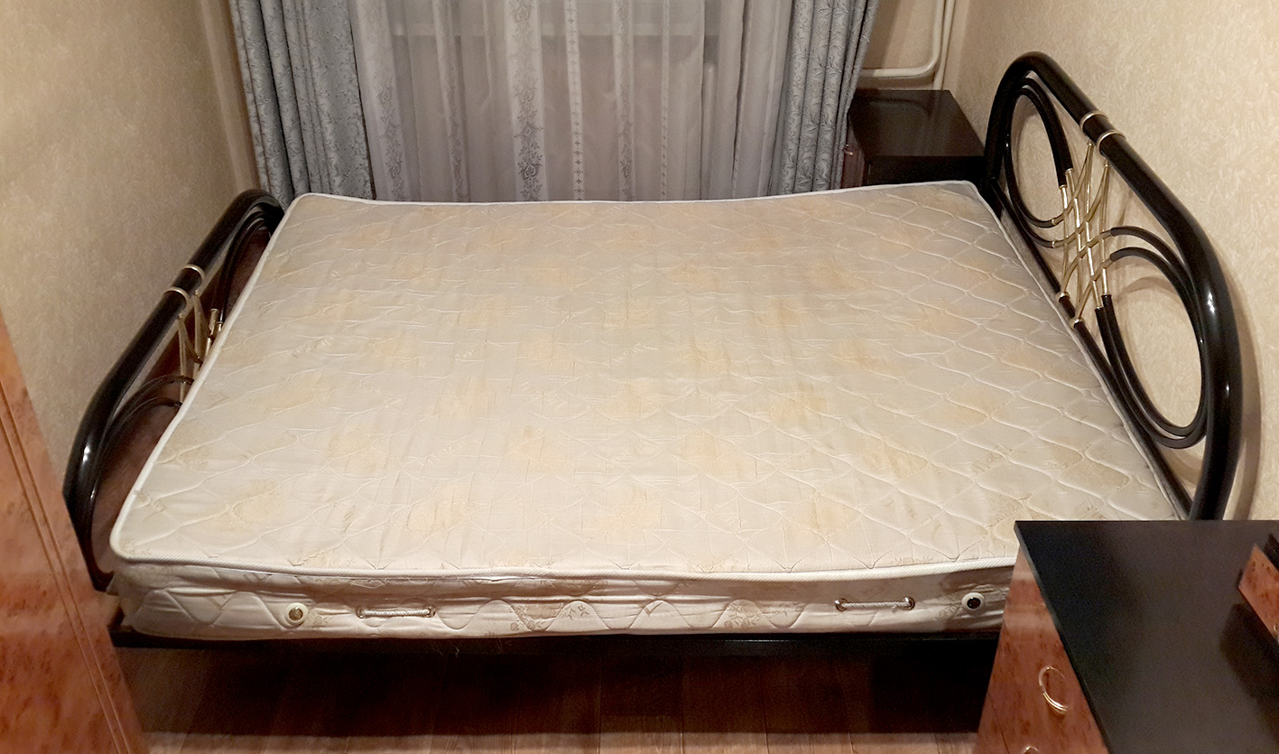 Кровать для матраса 150х200