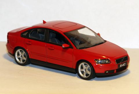 Volvo_S40.jpg