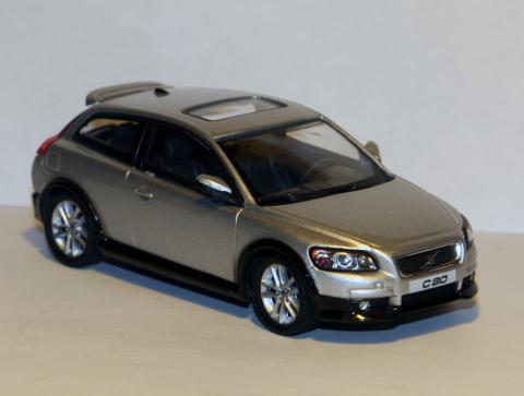 Volvo_S30.jpg