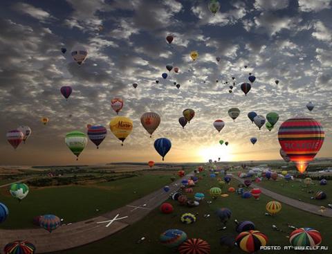 1249853262_lorraine-mondial-air-ballons.jpg