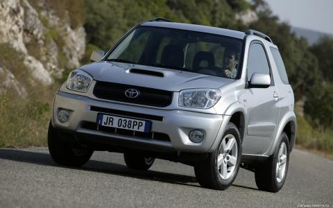 Toyota-RAV4-3door-2003-1280x800-025.jpg