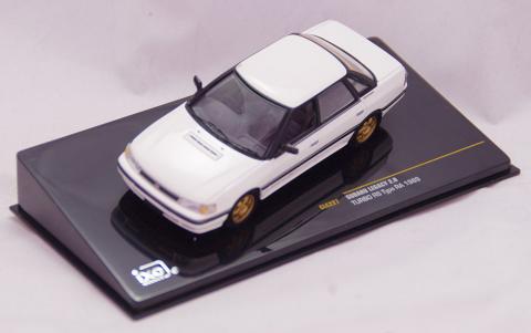 Subaru Legacy RS Type RA Front.jpg
