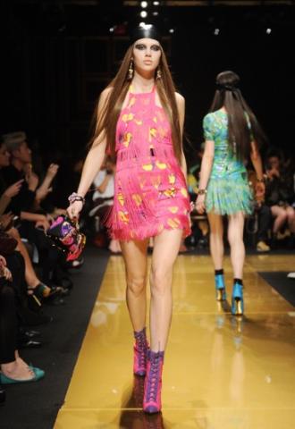 VERSACE-13-G_2050304a.jpg