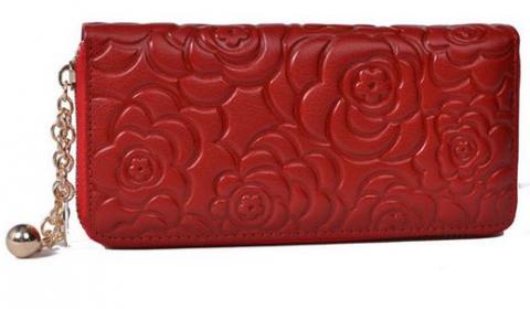 Красный кошелек с розами.JPG