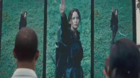 1334137712_hunger_games_il_trailer_videostill_1.jpg