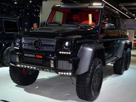 Brabus-Mercedes-G-Klasse-6x6-2013-IAA-Tuning-02_0.jpg