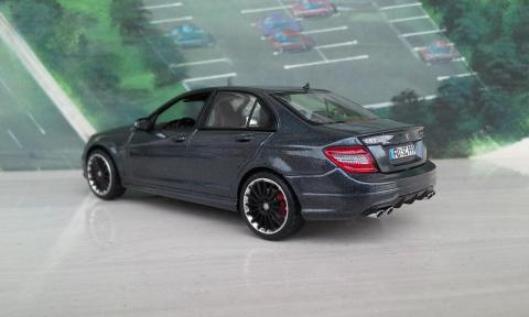 Mercedes-Benz-C-Class_2011_ (4).jpg