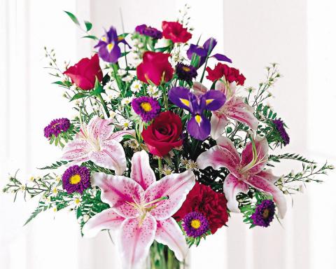 Stunning_Beauty_Bouquet_-_Roses,_Iris,_Stargazer_Lilies,_Carnations,_Asters.jpg