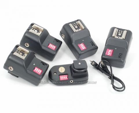 PT-16 GY 16 Channels Wireless Radio Flash Trigger SET with 4 Receivers.JPG