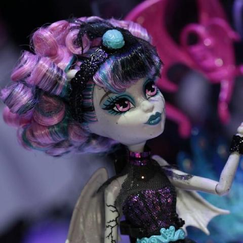 Monster-High-and-Ever-After-High-Toy-Fair-14.jpg