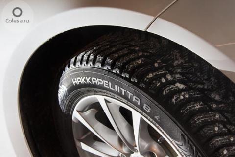 nokian-hakkapeliitta-8-specs-040213-nm01.jpg