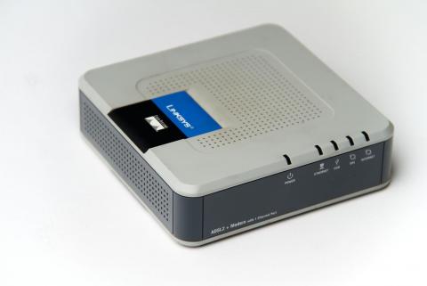 Linksys_ADSL_Modem_AM300.jpg