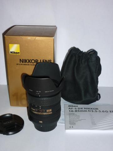 Nikkor 16-85.jpg