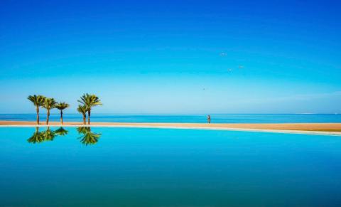 Pool-and-Beach-2-Baron_Palace_Resort_Sahl_Hasheesh.jpg