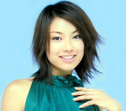 Rina Uchiyama.jpg