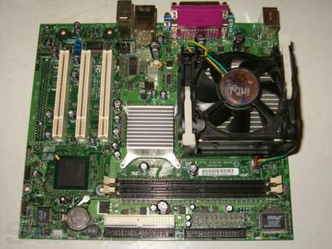 93386129_2_644x461_nabor-intel-d845glva-celeron-20-kuler-soc-478-fotografii.jpg