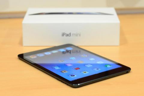 iPad-Mini-with-Box.jpg
