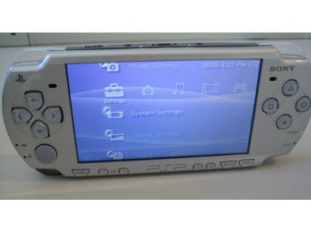 sony-psp-slim-handson-report_1.jpg