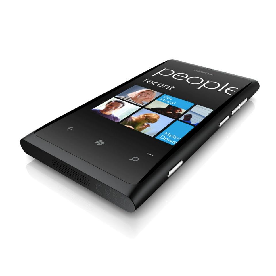 Смартфон нокиа. Nokia Lumia 800. Смартфон Nokia Lumia 800. Nokia люмия 800. Смартфон нокиа люмиа 800.