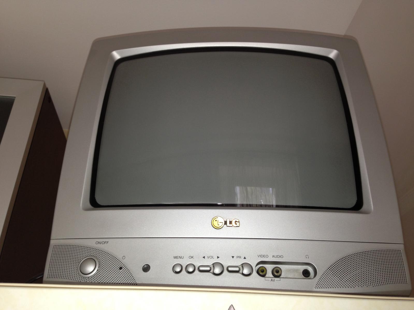 Телевизор lg старые модели. Телевизор LG CF-14j50k 14". LG CF-14j50k. LG CF 14j50k14. ЭЛТ LG CF-14j50k.