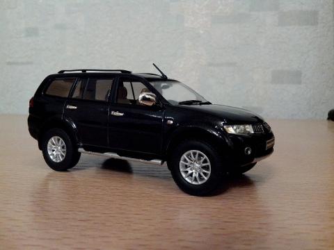 Pajero Sport.jpg