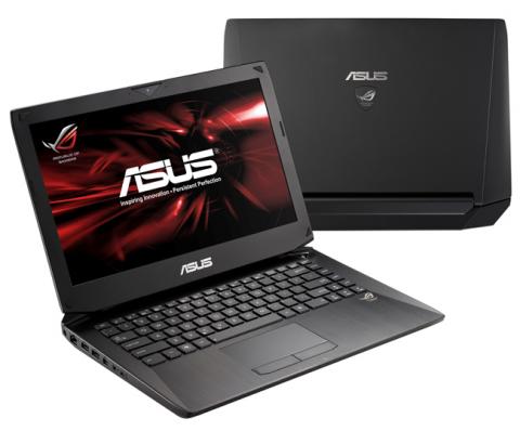 PR-ASUS-ROG-G46VW-front-open-and-top-views.jpg