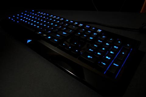 RazerBlackwidowUltimateReview-025.jpg