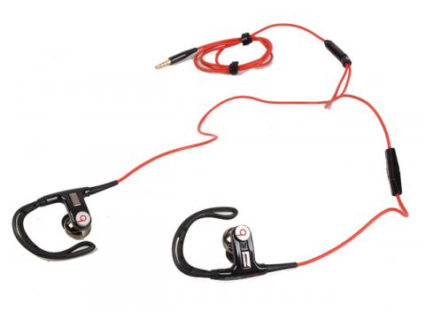 Monter PowerBeats Sport Headphones_2.jpg