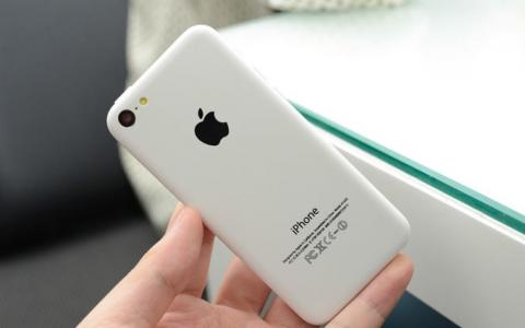 iphone5c.jpg