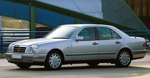 Mercedes W210 Avantgarde.jpg